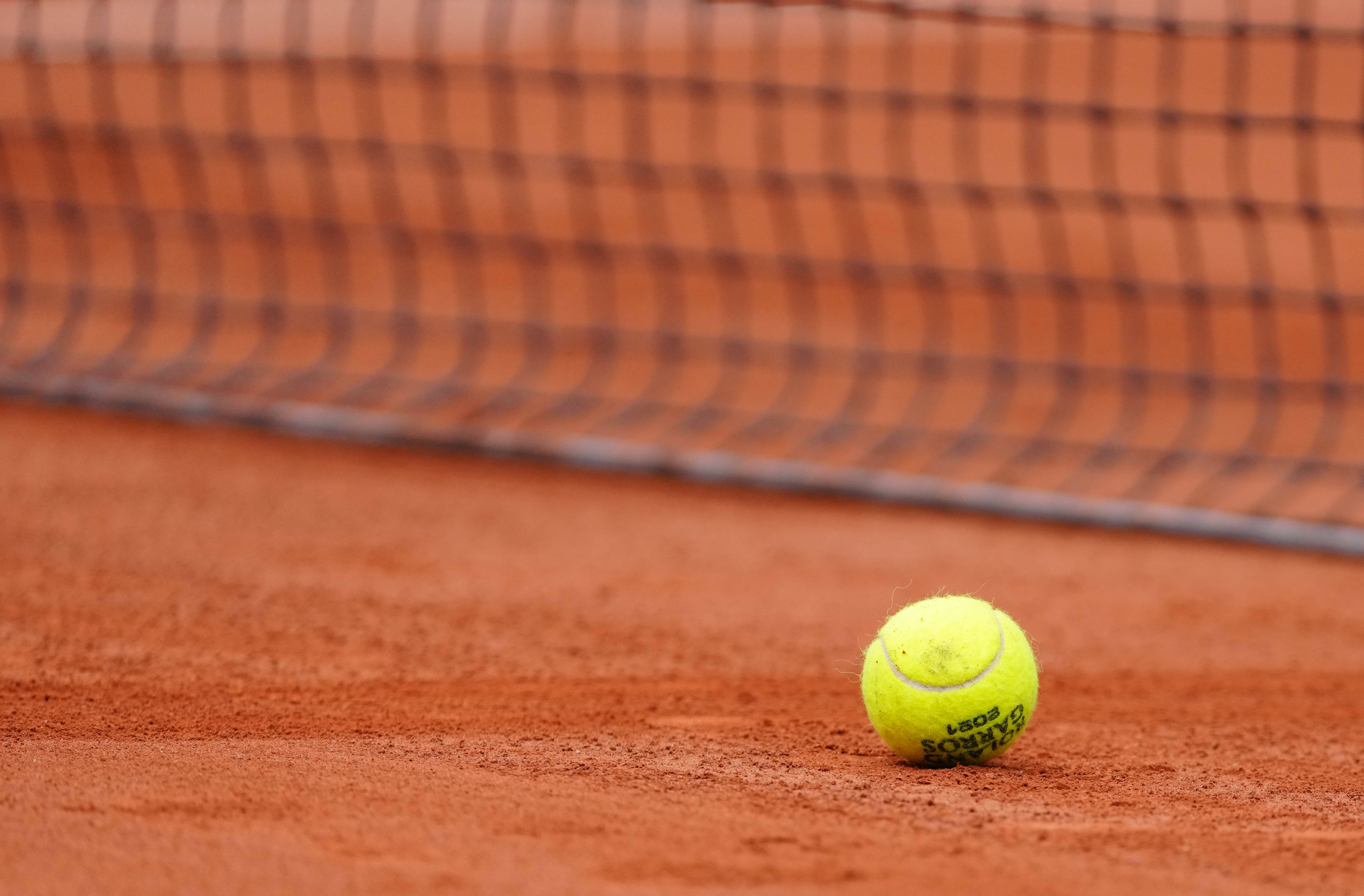 足球不仅仅 足球不仅仅