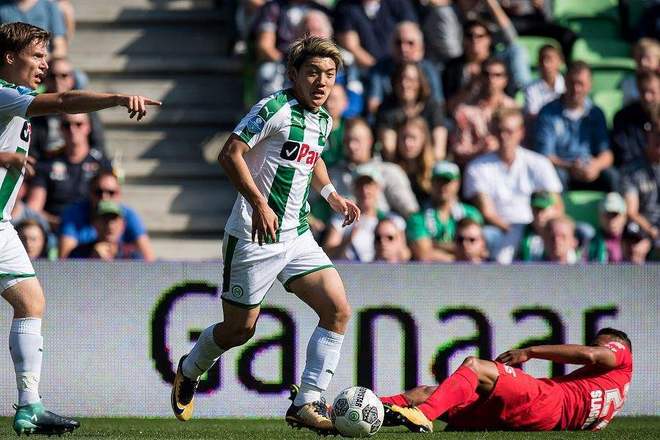 和队友的支 和队友的支