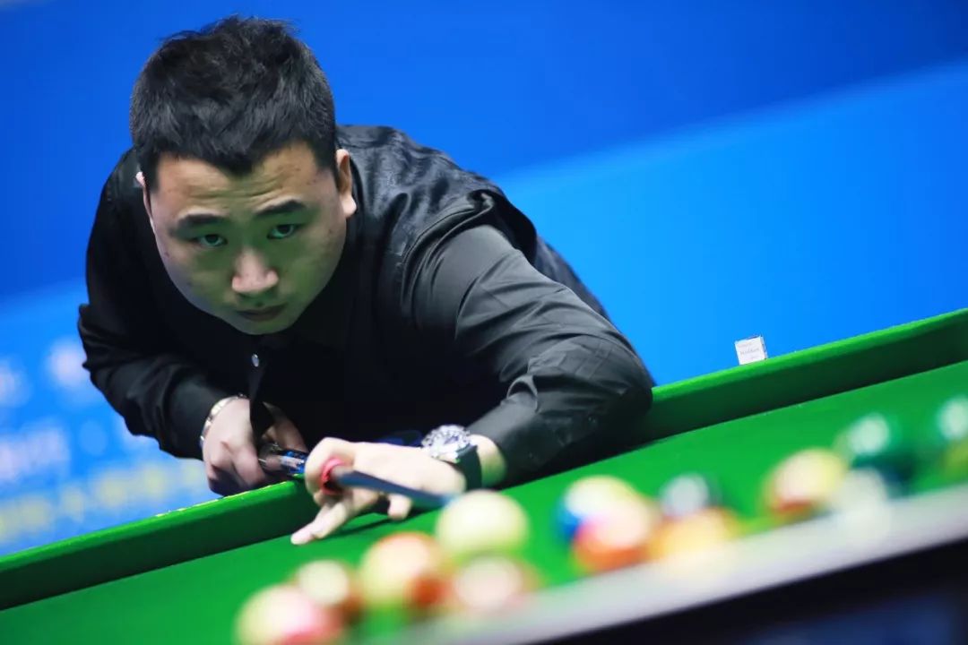 员与俱乐部 员与俱乐部