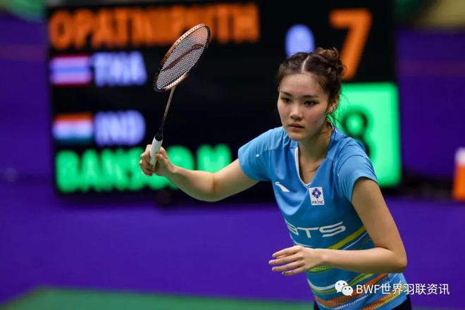 的舞台上 的舞台上