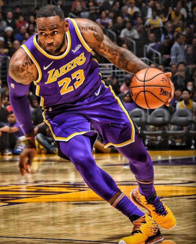 同样的拐点 同样的拐点