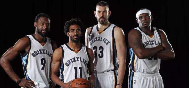 国足天大利好！29岁塞鸟已完成全部归化手续 下个月可出战18强赛